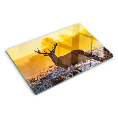 Planche à découper verre Un cerf sur fond de paysage matinal