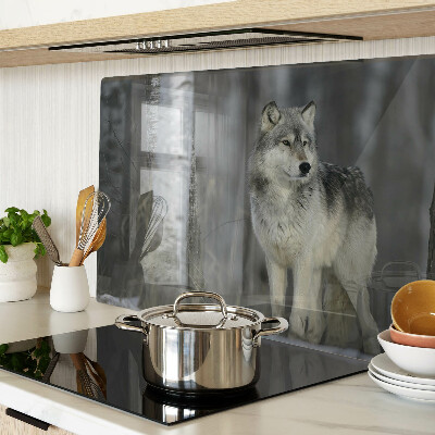 Planche à découper verre Un loup dans un décor forestier