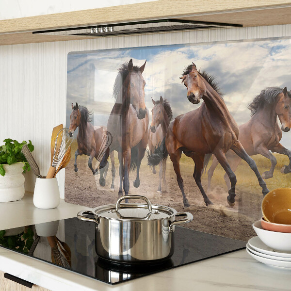 Planche à découper en verre Chevaux courant dans le pâturage