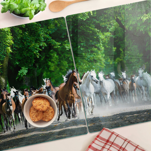 Planche à découper en verre Chevaux au galop dans la nature