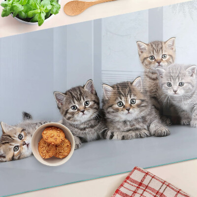 Planche à découper verre Des chats à l'arrière-plan de la fenêtre