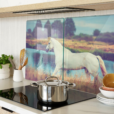 Planche à découper en verre Cheval blanc au bord de l'eau