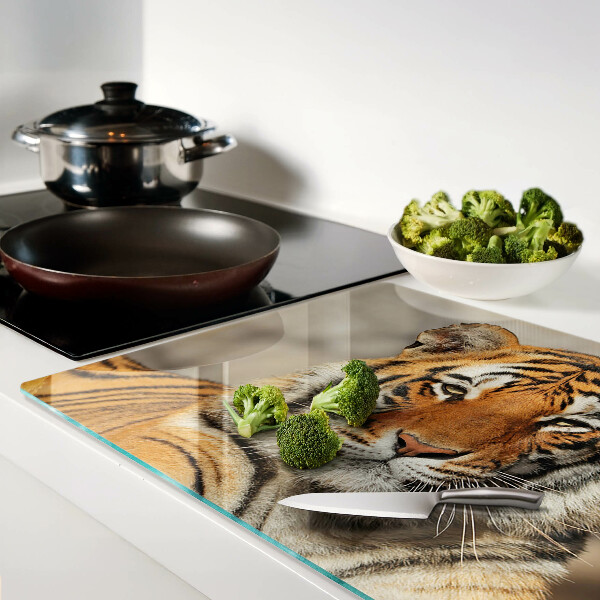 Planche à découper en verre Un tigre dans son état naturel