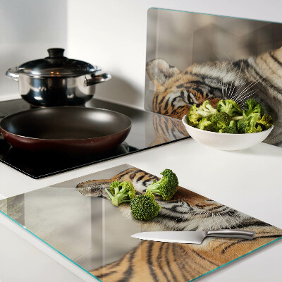 Planche à découper en verre Un tigre dans son état naturel
