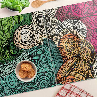 Planche à découper verre Motif mandala aux motifs colorés