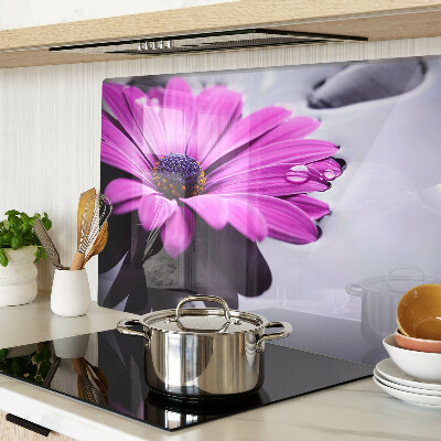 Planche à découper verre Fleur violette avec des gouttes d'eau
