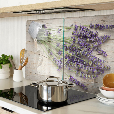 Planche à découper en verre Lavande en pot sur fond de bois
