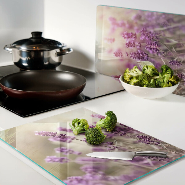Planche à découper verre Champ de lavande avec un papillon
