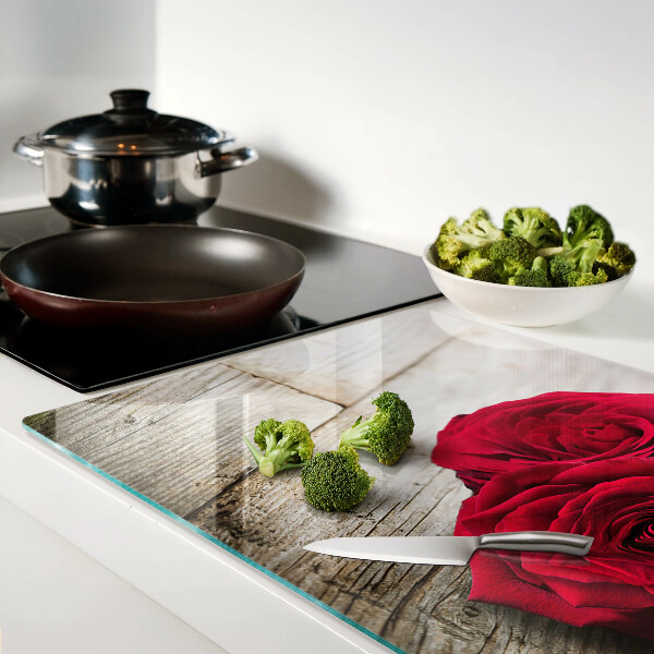 Planche à découper en verre Roses rouges sur fond de bois