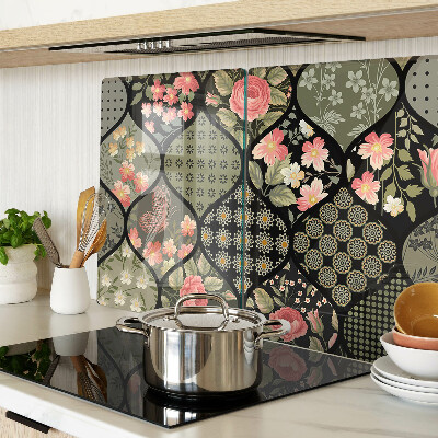 Planche à découper verre Patchwork floral à motifs géométriques
