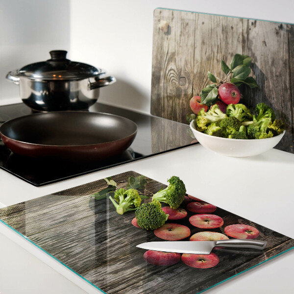 Planche à découper en verre Pommes sur fond de bois