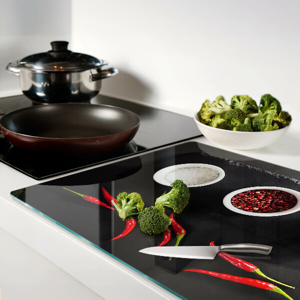 Planche à découper verre Épices et poivrons rouges