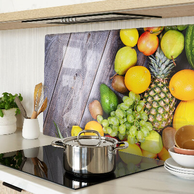 Planche à découper verre Fruits sur fond de bois