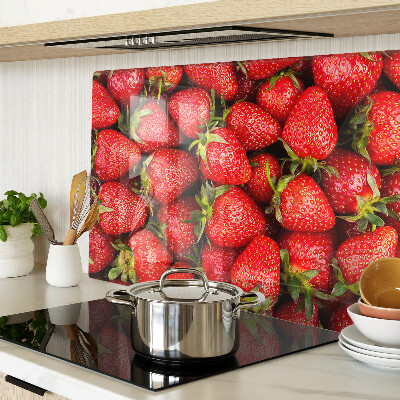 Planche à découper verre Fraises sur fond rouge