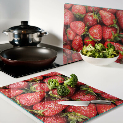 Planche à découper verre Fraises sur fond rouge