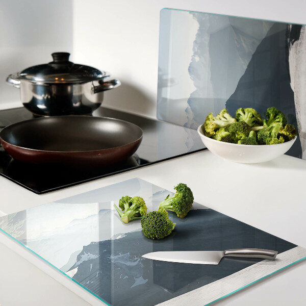 Planche à découper verre Paysage de montagne dans les nuages