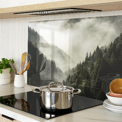 Planche à découper en verre Paysage de montagne avec brouillard
