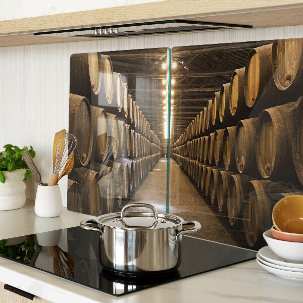 Planche à découper en verre Intérieur d'une cave avec des barriques