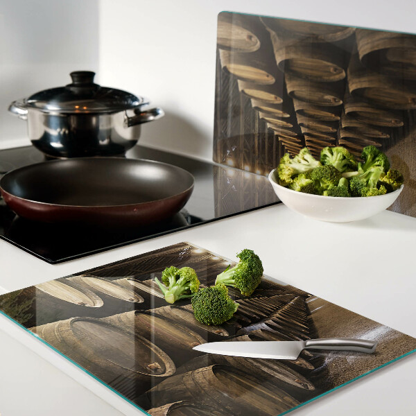 Planche à découper en verre Intérieur d'une cave avec des barriques