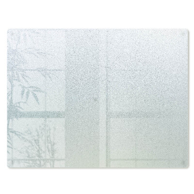 Planche à découper en verre de forme rectangulaire semi-transparente