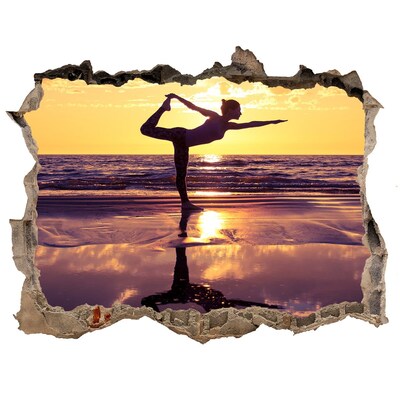 Sticker mural effet trou Yoga sur la plage au coucher du soleil