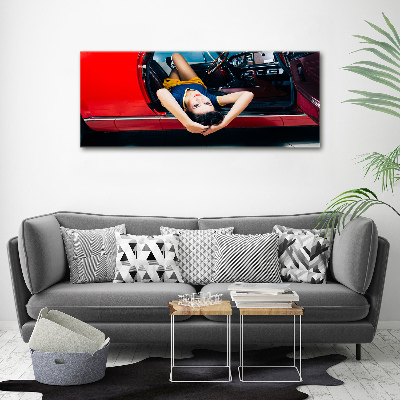 Tableau mural sur toile Femme dans une voiture