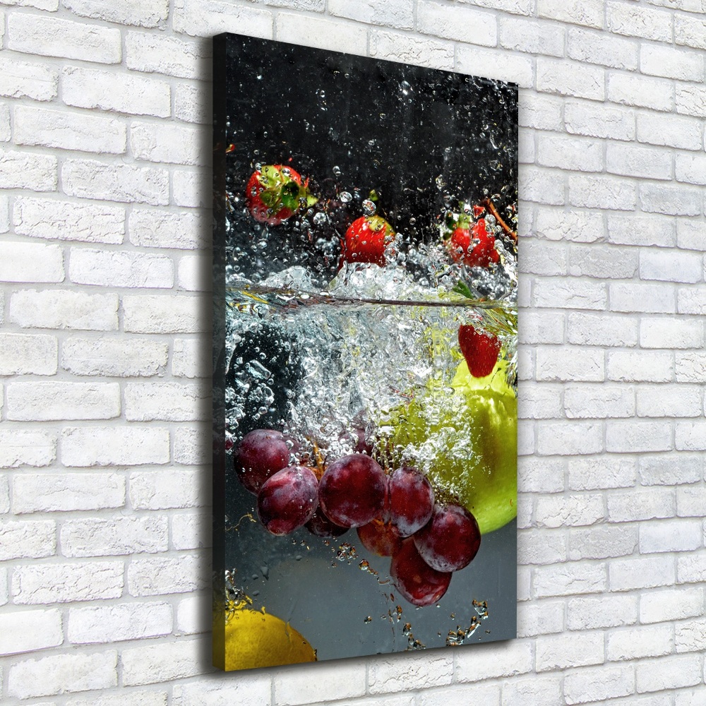 Tableau imprimé sur toile Fruits sous l'eau