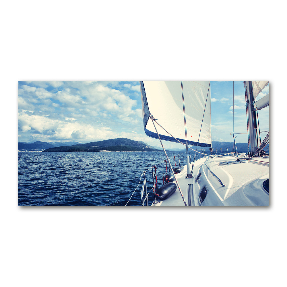 Tableau imprimé sur verre Yacht devant la mer