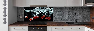 Panneau crédence cuisine Fraises sous l'eau