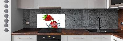 Crédence en verre cuisine Fraises et eau