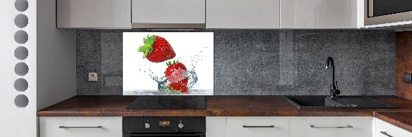 Crédence en verre cuisine Fraises et eau