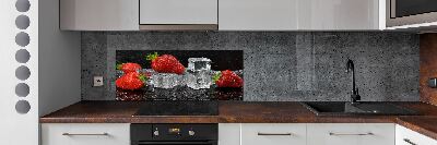 Crédence de cuisine Fraises sur glace