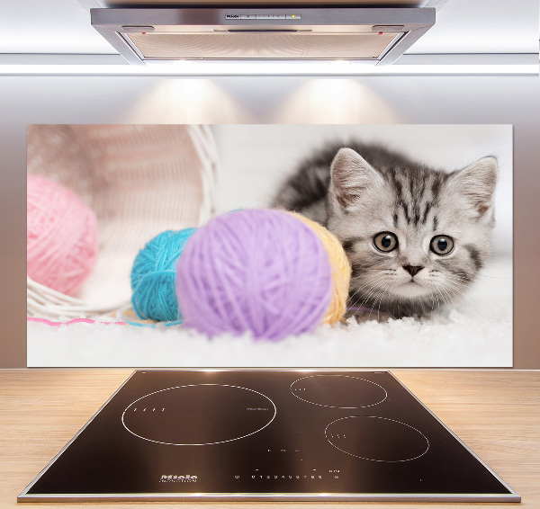 Panneau crédence cuisine Chat avec des écheveaux