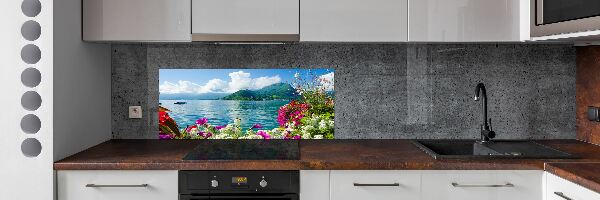 Panneaux muraux cuisine Fleurs au bord du lac
