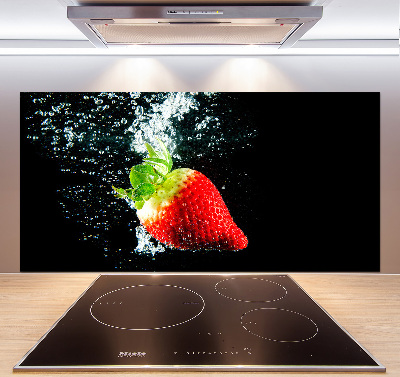 Crédence de cuisine Fraise sous l'eau