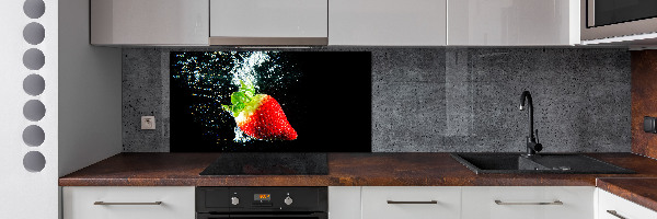 Crédence de cuisine Fraise sous l'eau