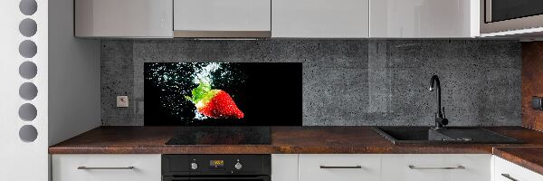 Crédence de cuisine Fraise sous l'eau
