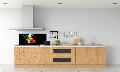 Crédence de cuisine Fraise sous l'eau