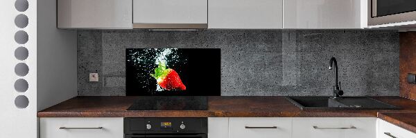 Crédence de cuisine Fraise sous l'eau