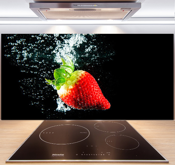 Crédence de cuisine Fraise sous l'eau