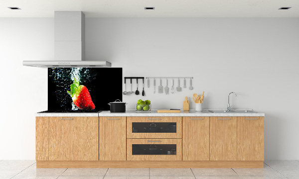 Crédence de cuisine Fraise sous l'eau