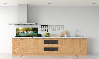 Crédence cuisine en verre trempé Chute d'eau dans la forêt
