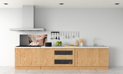 Panneau crédence cuisine Belle blonde