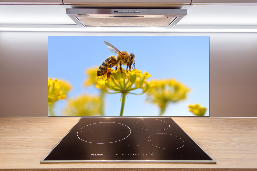 Crédence en verre cuisine Une abeille sur une fleur