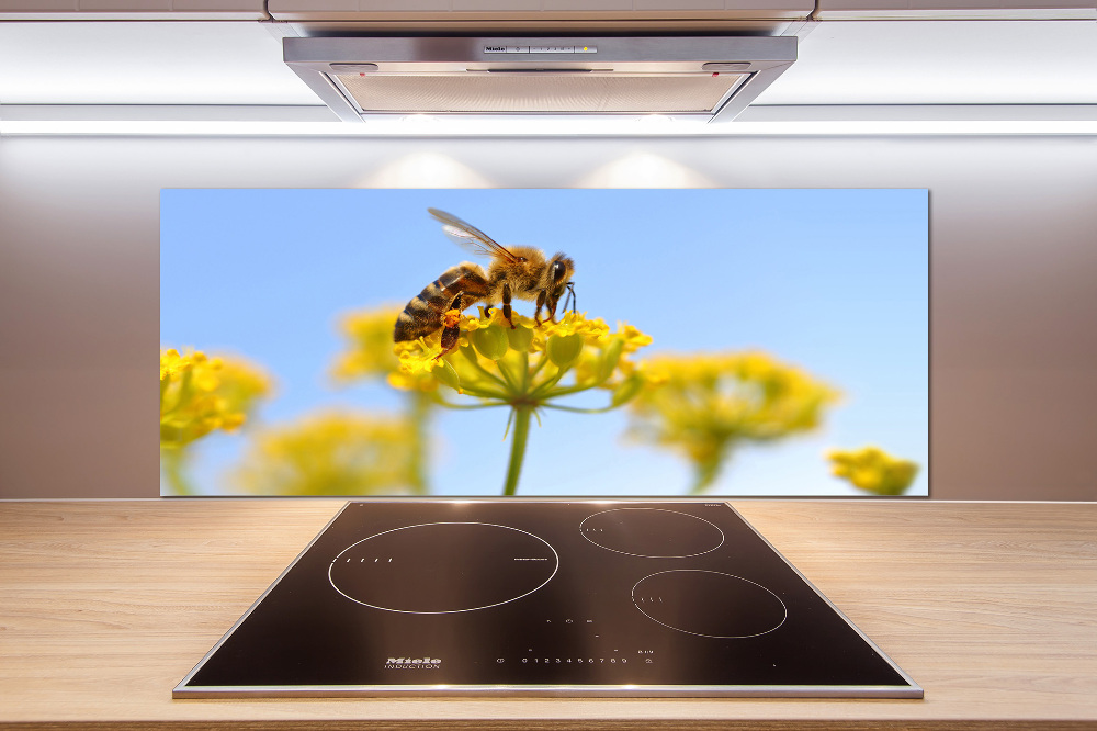 Crédence en verre cuisine Une abeille sur une fleur