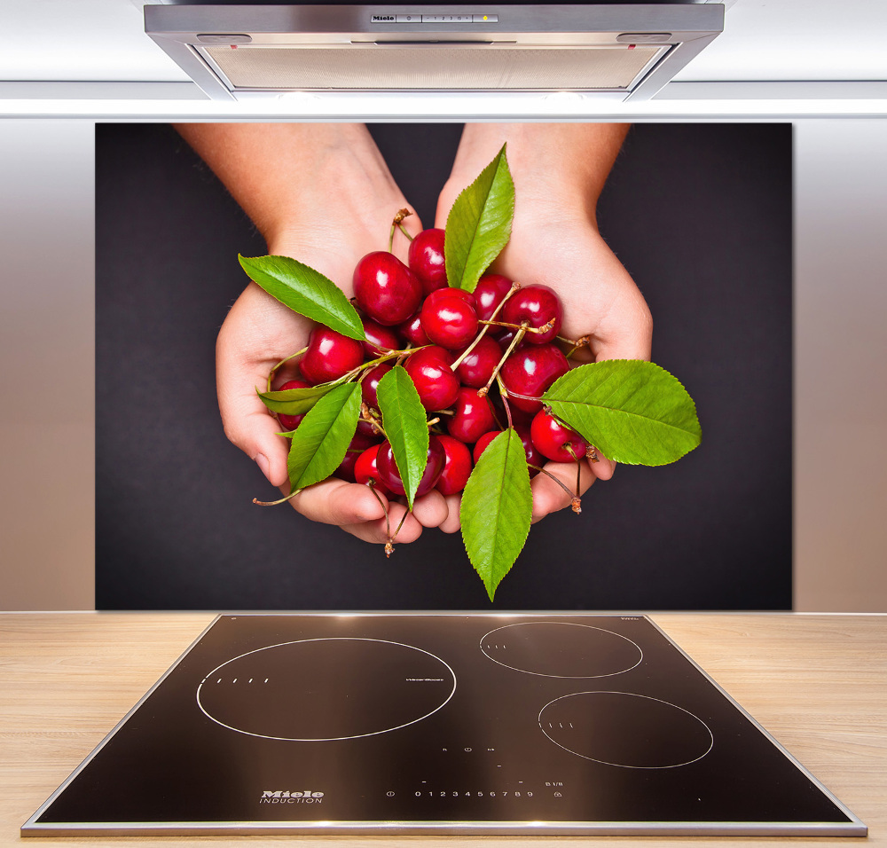 Panneau crédence cuisine Cerises dans les mains