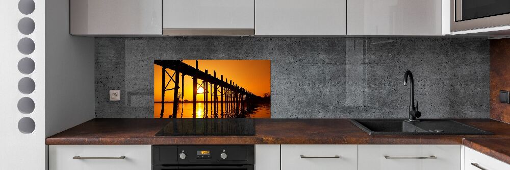 Crédence de cuisine Le pont du coucher de soleil