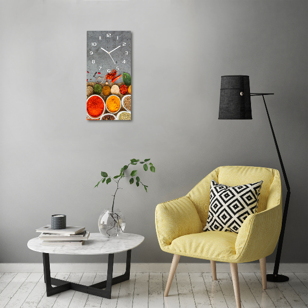 Horloge verticale en verre Épices colorées
