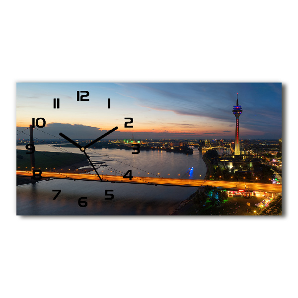 Horloge horizontale Düsseldorf Allemagne
