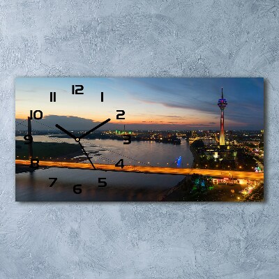 Horloge horizontale Düsseldorf Allemagne